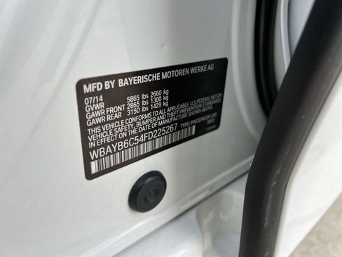 Used 2015 BMW 750i xDrive image 34