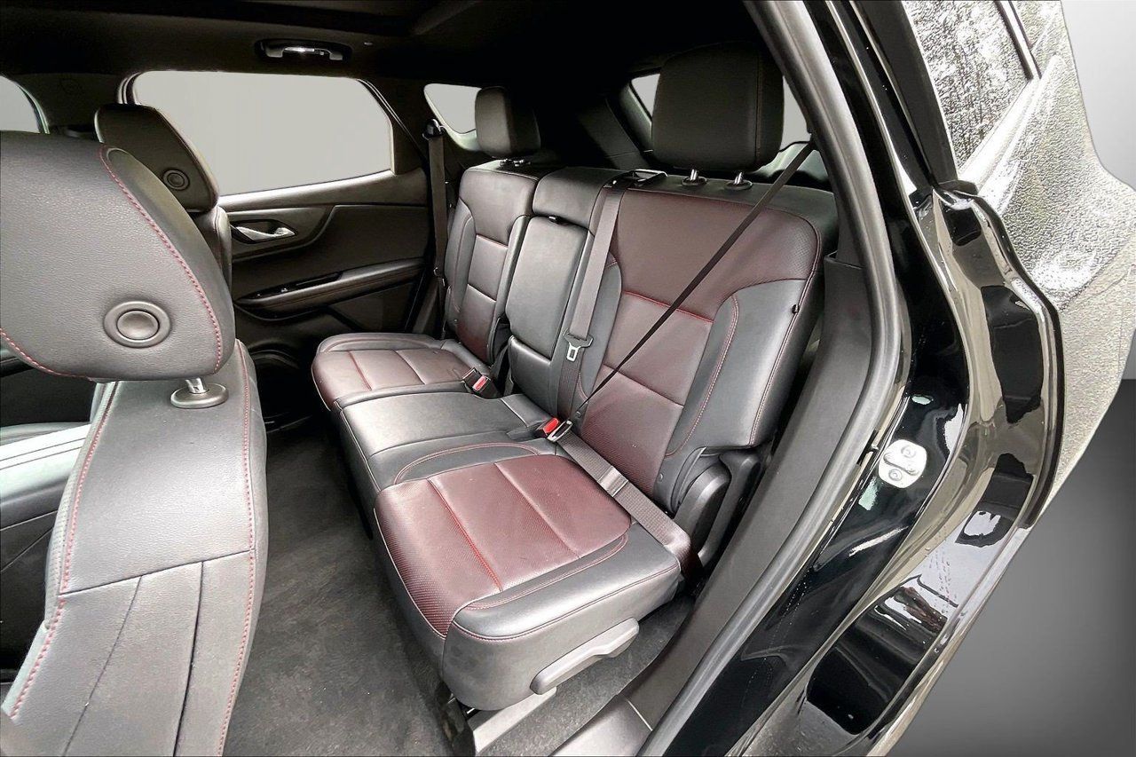 Used 2023 Chevrolet Blazer RS w/ Enhanced Convenience Package FWD image 23