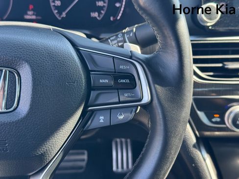 Used 2019 Honda Accord Sport image 19