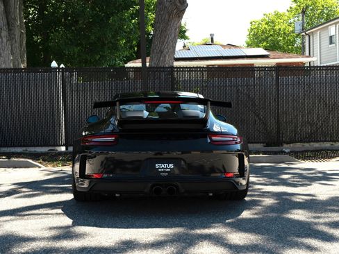 Used 2018 Porsche 911 GT3 RWD image 40