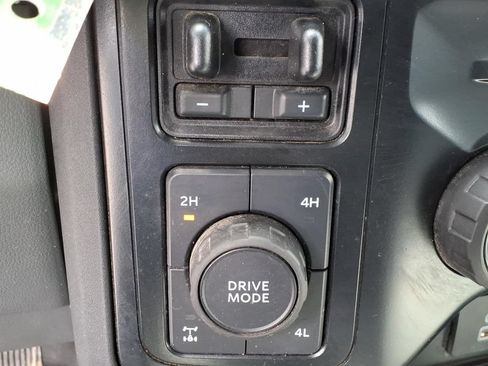 Used 2023 Ford F350 XL w/ XL Driver Assist Package AWD/4WD image 27