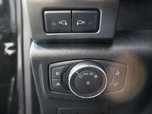 Used 2020 Ford F150 Lariat w/ Equipment Group 502A Luxury image 18