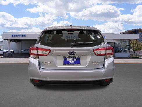 Used 2017 Subaru Impreza 2.0i image 4