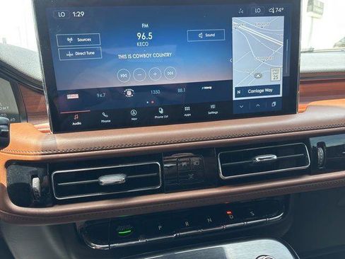 Used 2023 Lincoln Nautilus Reserve AWD/4WD image 27