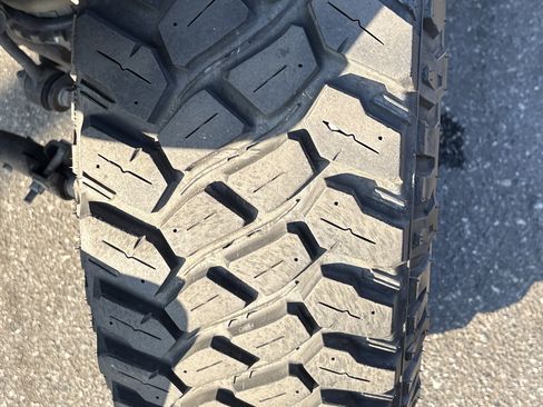 Certified 2023 Jeep Gladiator Willys image 13