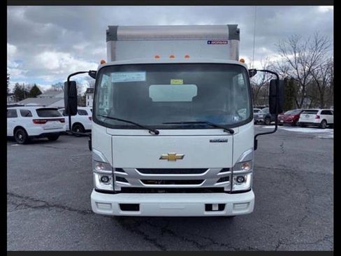 New 2025 Chevrolet Low Cab Forward image 2