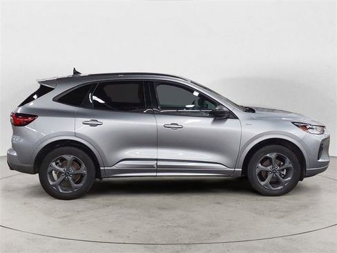 Used 2024 Ford Escape ST-Line w/ Tech Pack #1 image 6