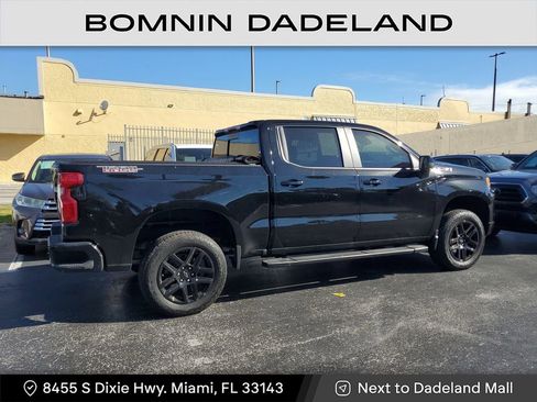 Used 2025 Chevrolet Silverado 1500 LT Trail Boss w/ Convenience Package II image 5