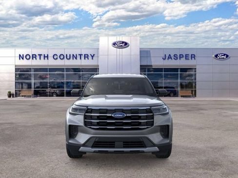 New 2026 Ford Explorer Active RWD image 9