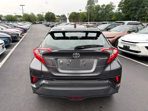 Used 2021 Toyota C-HR Limited FWD image 6