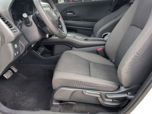 Used 2021 Honda HR-V Sport image 10