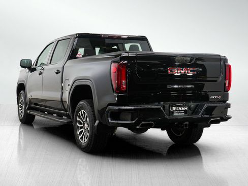 Used 2021 GMC Sierra 1500 AT4 w/ AT4 Value Package AWD/4WD image 3