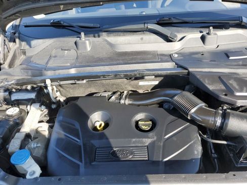 Used 2017 Land Rover Discovery Sport SE image 12