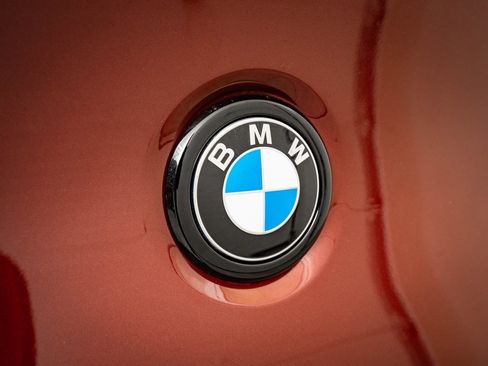 Used 2023 BMW X4 M40i image 18