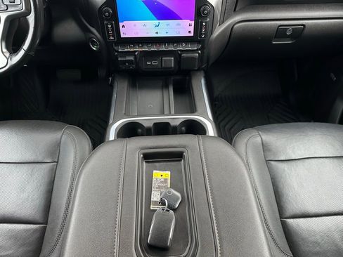 Used 2021 Chevrolet Silverado 1500 LTZ image 21