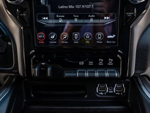 Used 2020 RAM 2500 Laramie AWD/4WD image 27