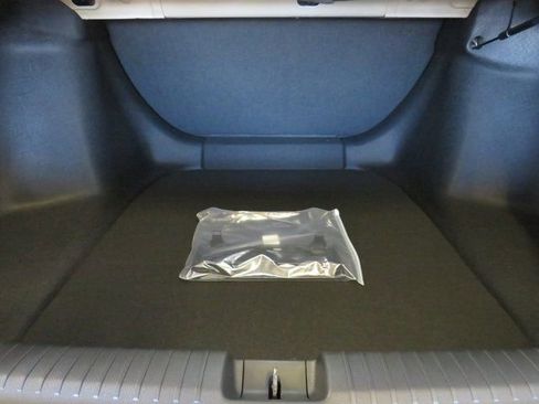 New 2025 Honda Accord LX image 10