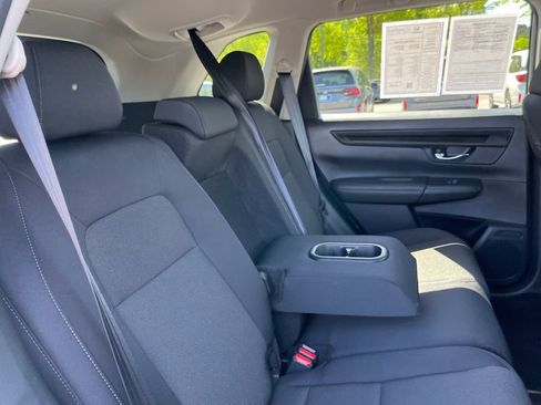 Certified 2025 Honda CR-V EX image 36