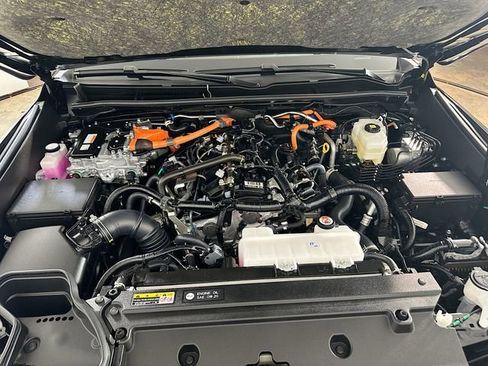 Used 2025 Toyota 4Runner TRD Off-Road Premium image 28