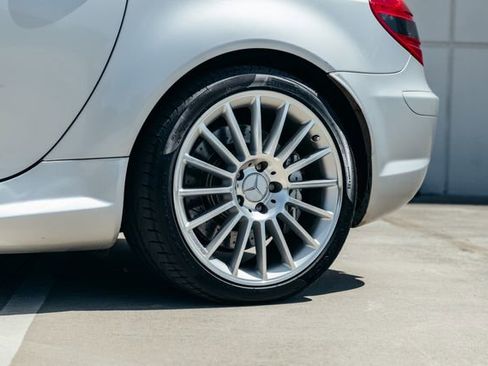 Used 2006 Mercedes-Benz SLK 55 AMG image 50