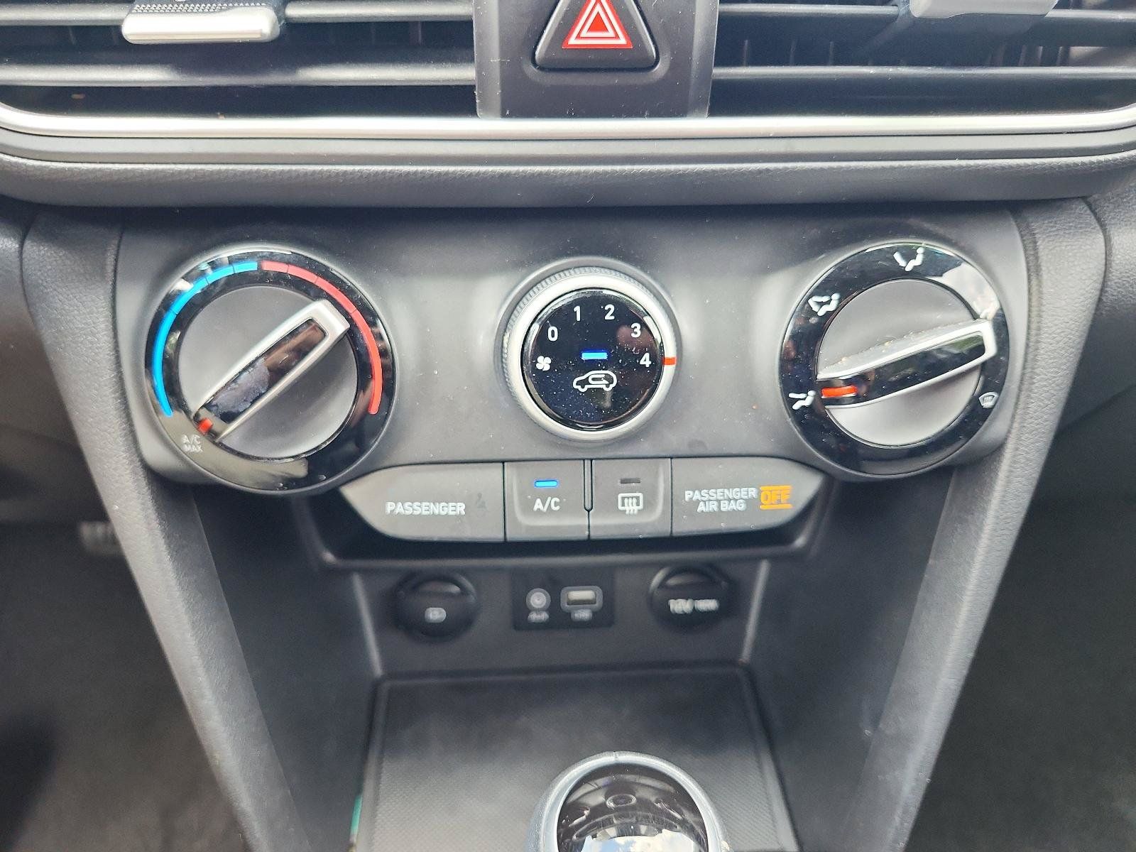 Used 2020 Hyundai Kona SEL FWD image 15