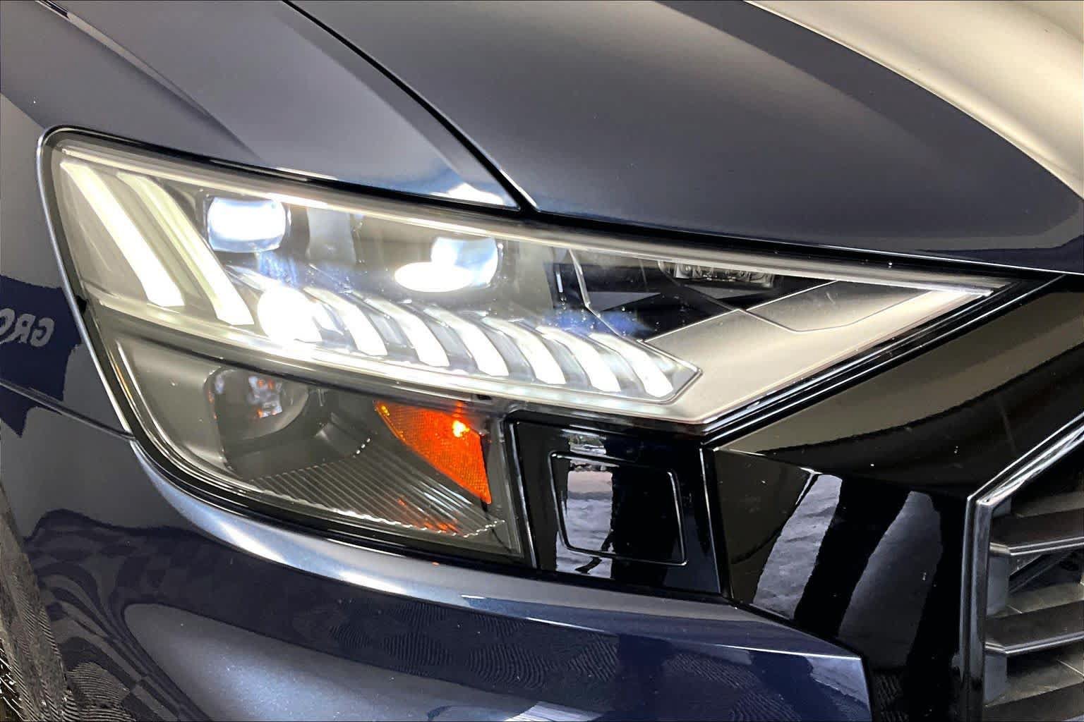 Used 2023 Audi Q8 Premium Plus AWD/4WD image 26