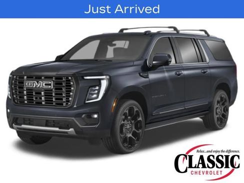 Used 2025 GMC Yukon XL Denali image 1
