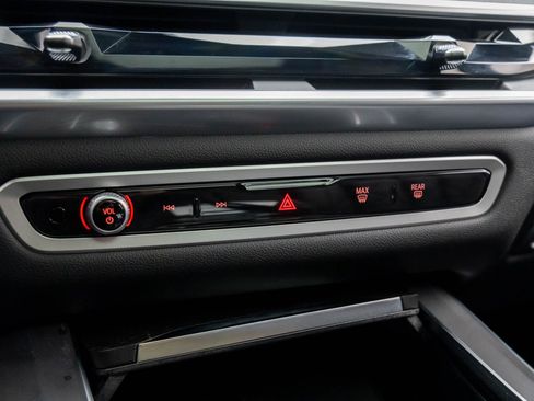 Certified 2025 BMW X5 M60i image 28