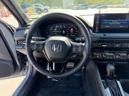 Certified 2025 Honda Accord Sport image 17