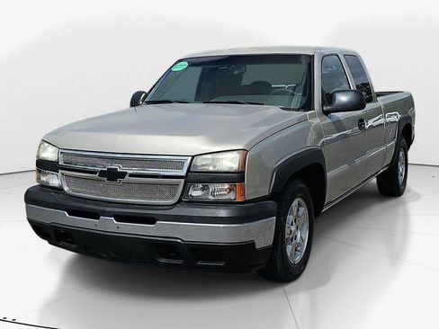 Used 2007 Chevrolet Silverado 1500 W/T RWD image 11