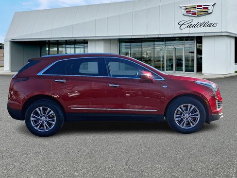 Certified 2023 Cadillac XT5 Premium Luxury image 6