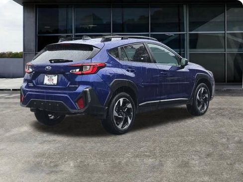 Certified 2025 Subaru Crosstrek 2.5i Limited w/ Crosstrek Mirror Package image 9