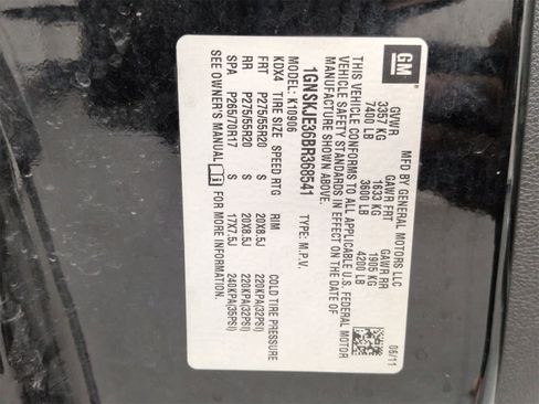 Used 2011 Chevrolet Suburban LT image 35