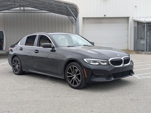 Used 2021 BMW 330i Sedan image 3