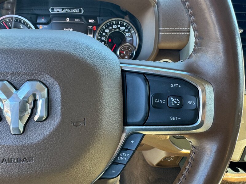 Used 2021 RAM 1500 Laramie AWD/4WD image 30