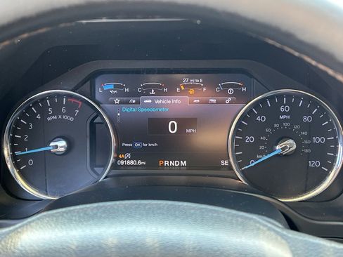 Used 2019 Ford Expedition Max Platinum image 17