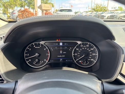 New 2025 Nissan Altima 2.5 SL image 17