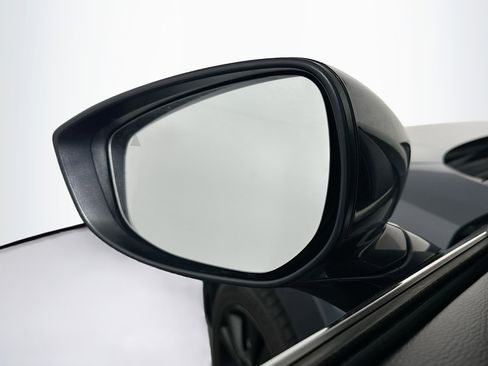 Used 2024 MAZDA CX-30 AWD 2.5 S w/ Preferred Package image 16