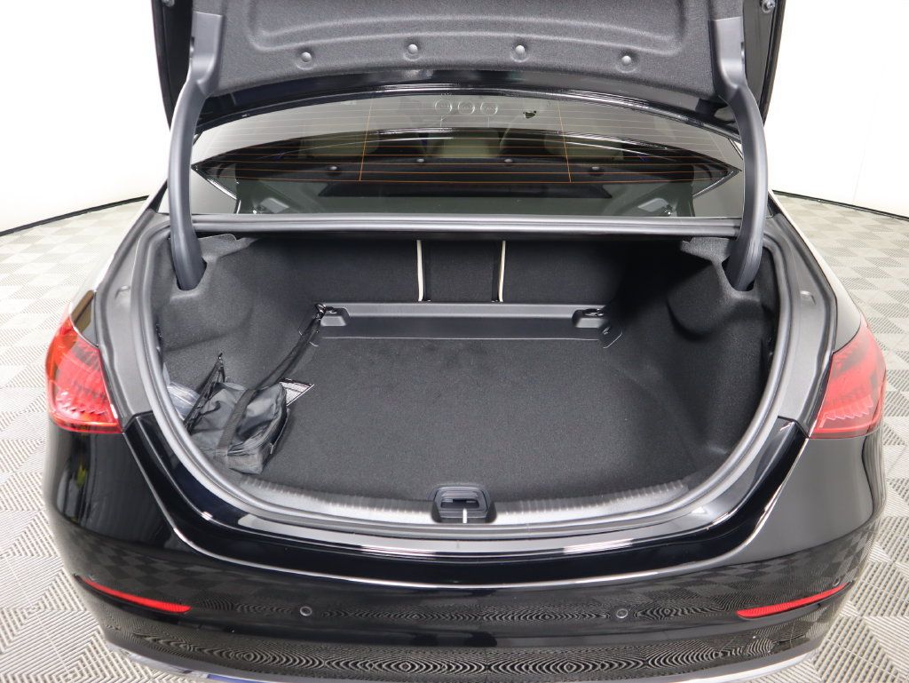 Used 2026 Mercedes-Benz C 300 Sedan image 29