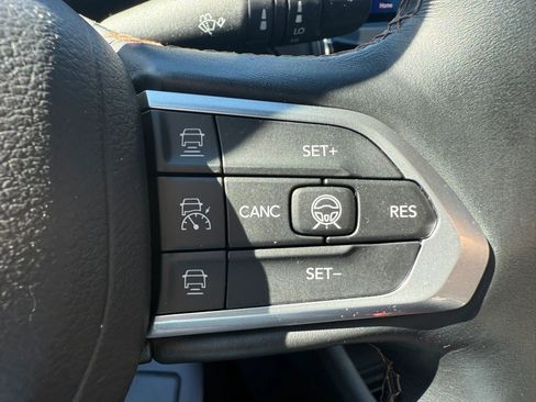 Used 2022 Jeep Compass Limited w/ (RED) Package AWD/4WD image 12