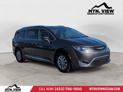 Used 2018 Chrysler Pacifica Touring-L