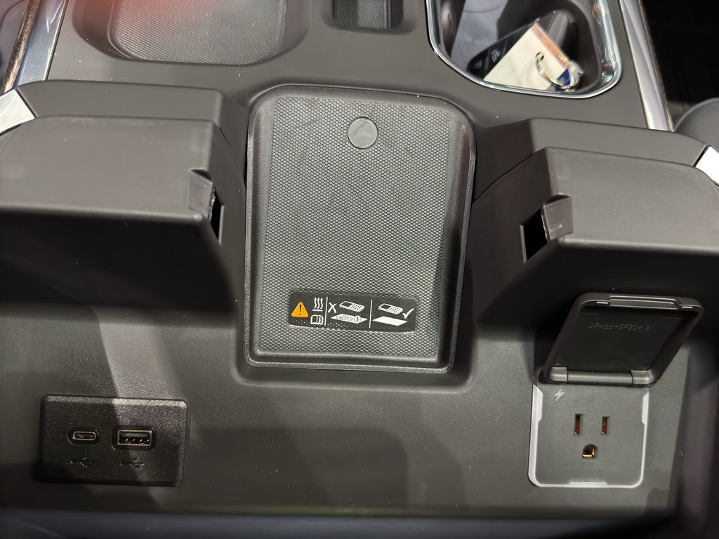 New 2026 Chevrolet Silverado 1500 RST w/ Safety Package AWD/4WD image 32