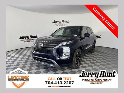 Used 2023 Mitsubishi Outlander SE