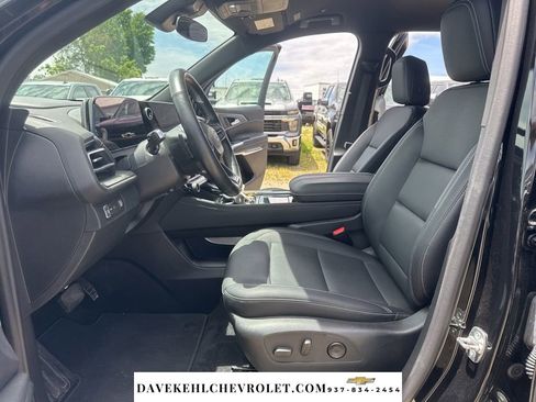 Used 2024 Chevrolet Traverse LT w/ Midnight/Sport Edition FWD image 16
