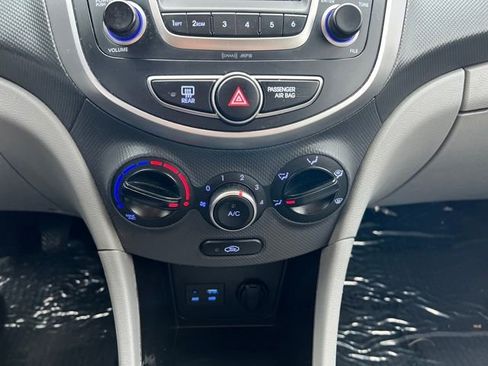 Used 2017 Hyundai Accent SE image 13