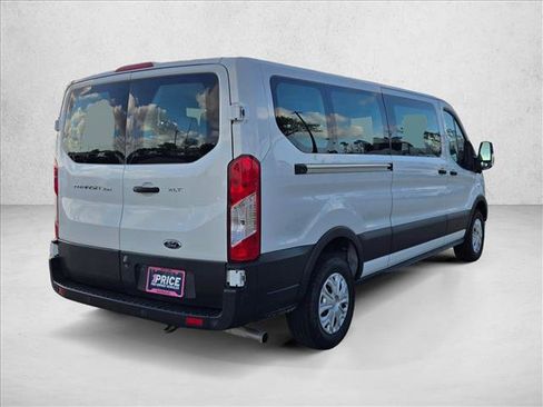 Used 2023 Ford Transit 350 XLT image 5