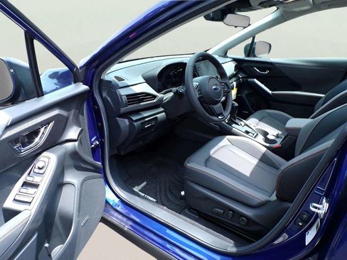 Certified 2025 Subaru Crosstrek 2.5i Limited image 11