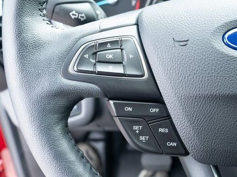 Used 2019 Ford Escape Titanium image 23