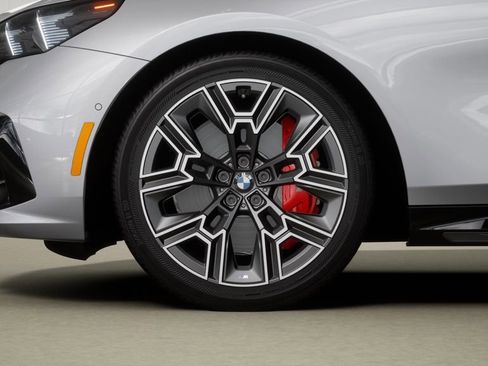 New 2026 BMW 540i xDrive w/ M Sport Package image 7