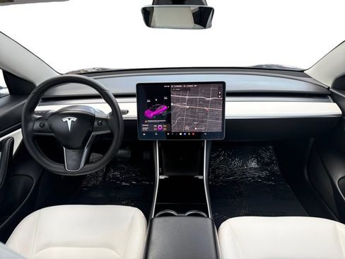 Used 2020 Tesla Model 3 Long Range image 13